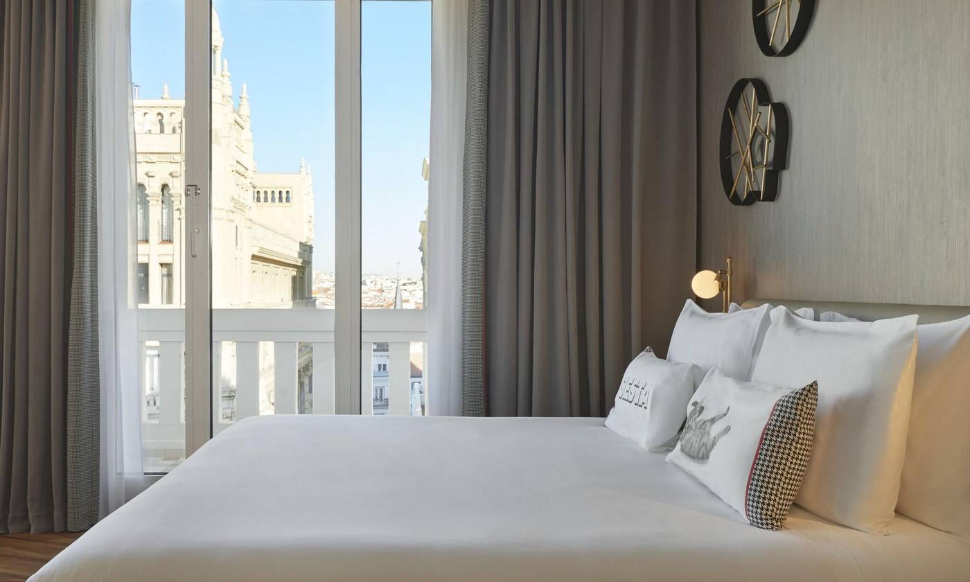 Hyatt-Centric-Gran-Via-Madrid-Room-75