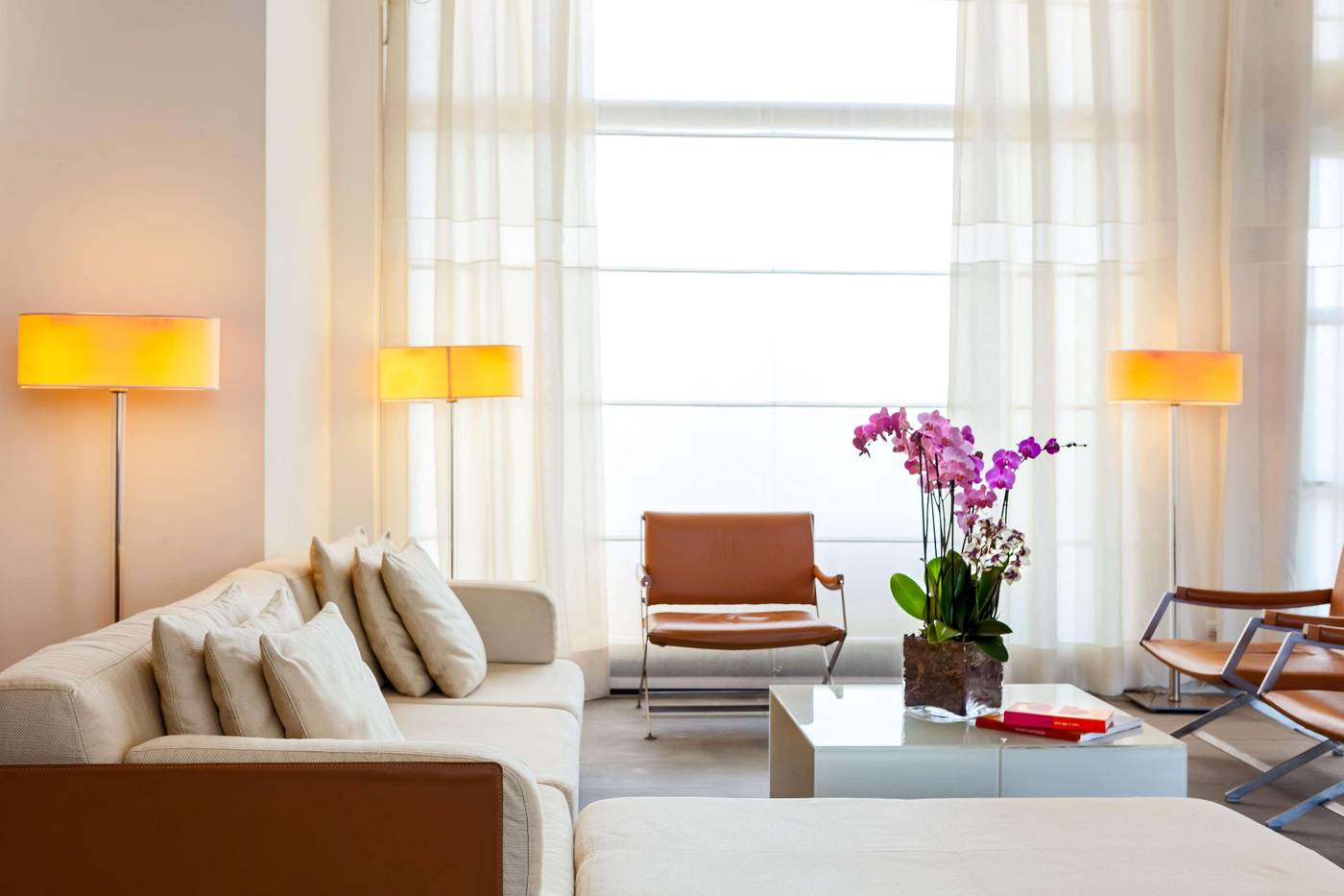 Hilton-Garden-Inn-Florence-Novoli-Lobby-16