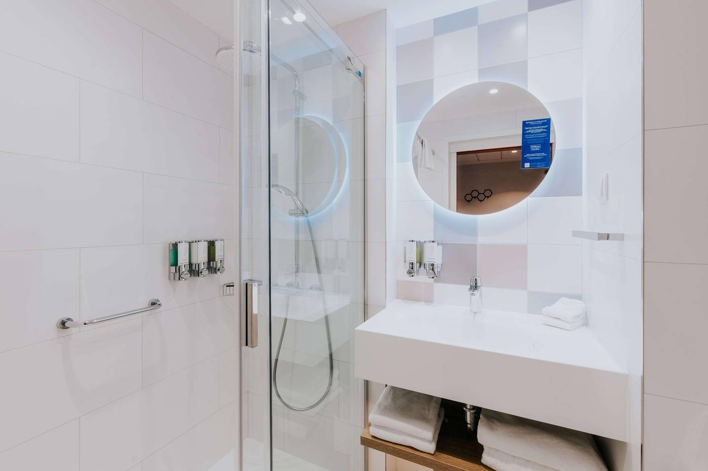Hampton By Hilton Warsaw Reduta - Poland - Warsaw, Mazovian - Room - 5