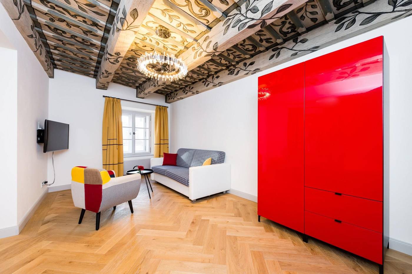 Old-Royal-Post-Hotel-Room-23