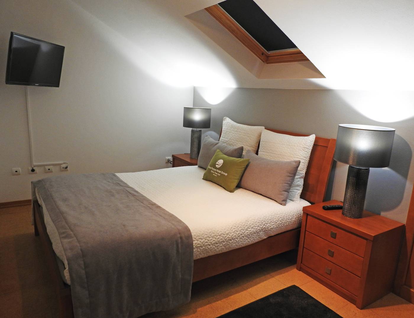 Milfontes-Guest-House-Room-7