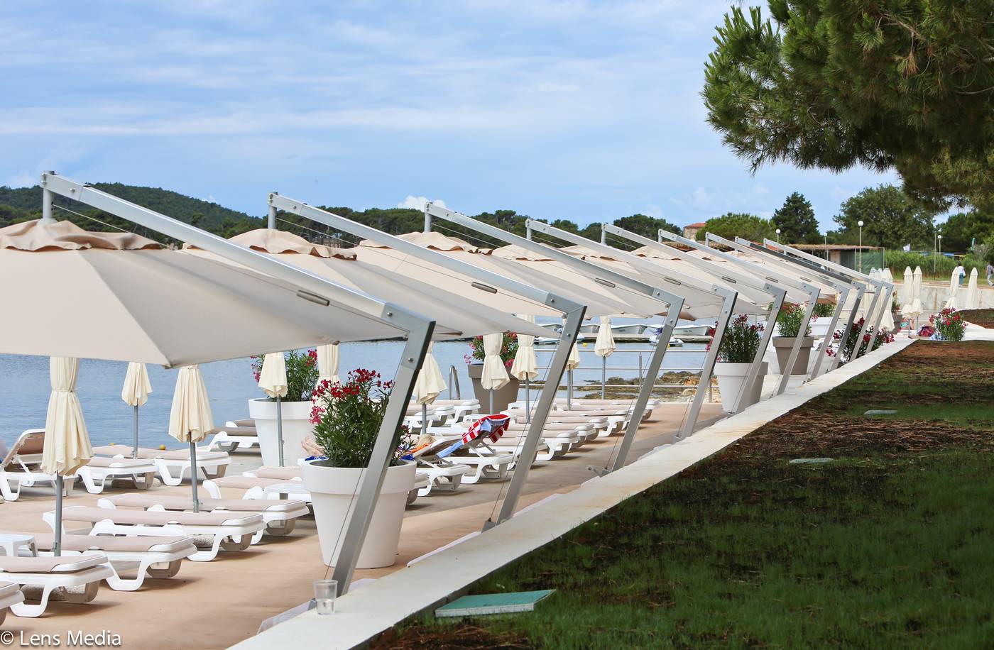 Park-Plaza-Belvedere-Beach-18