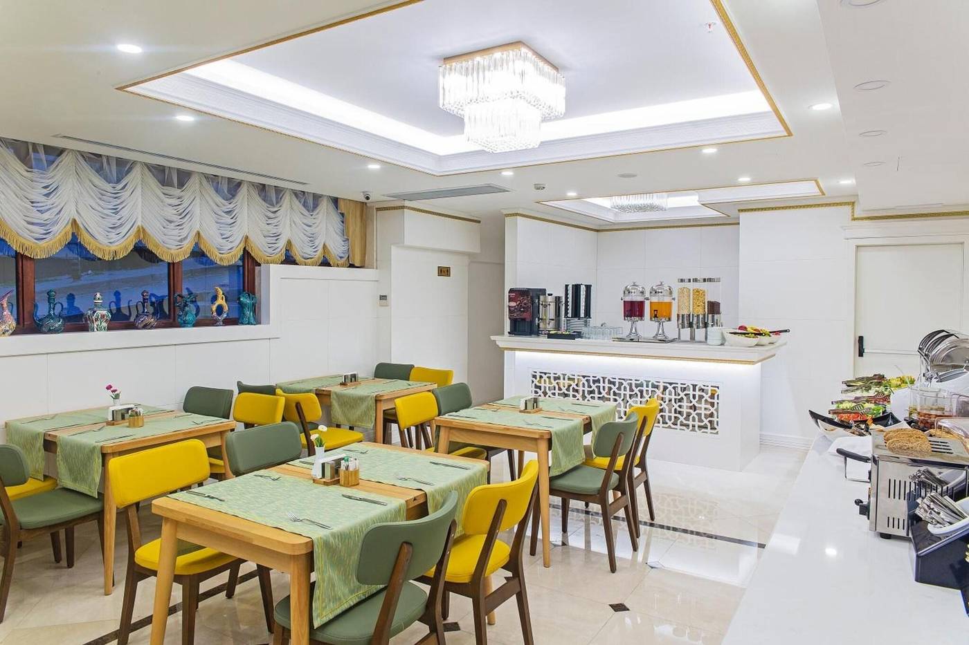 Grand-Naki-Hotel-Restaurant-44