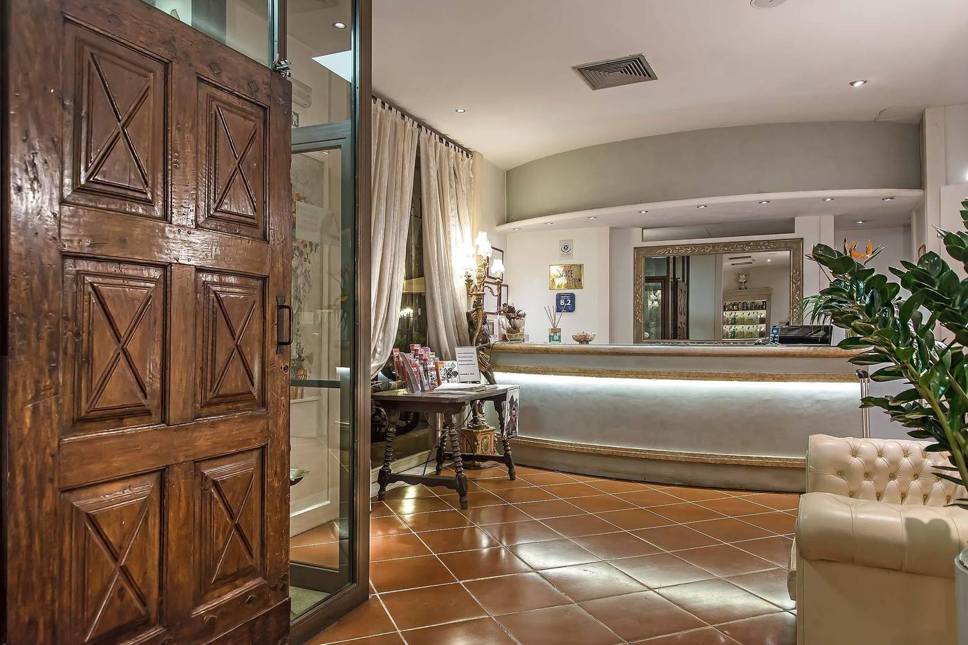 Atlantic-Palace-Lobby-3