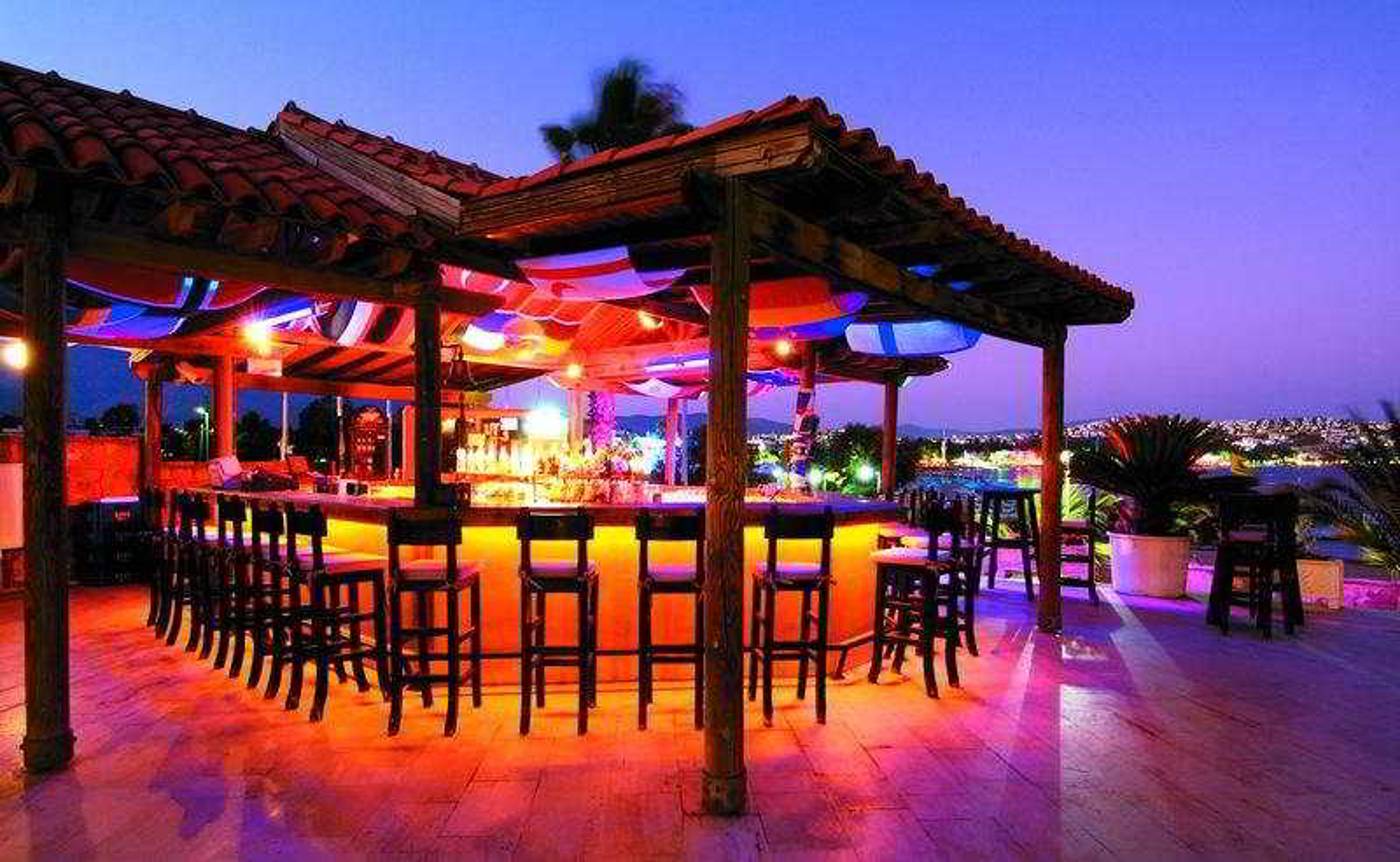 3S-Beach-Club-Bar-13