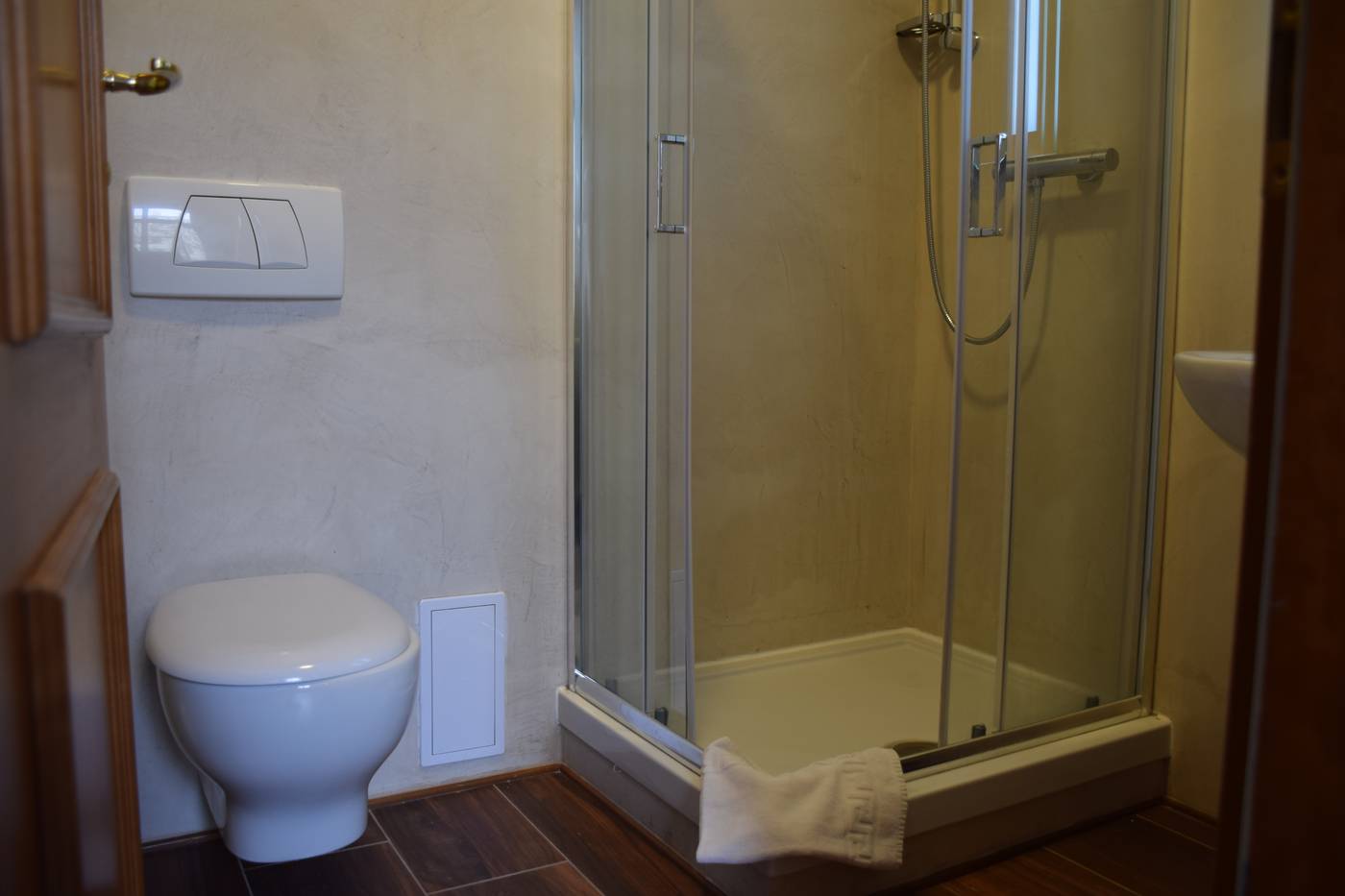 Hotel-Residence-Select-Room-12