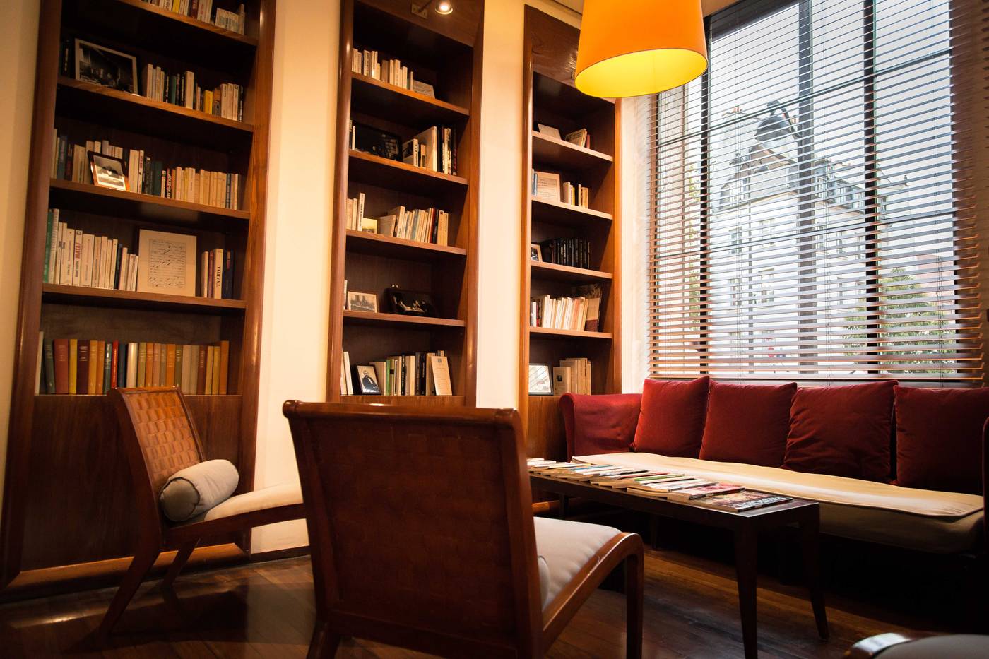 Hotel-Quartier-Latin-Lobby-9