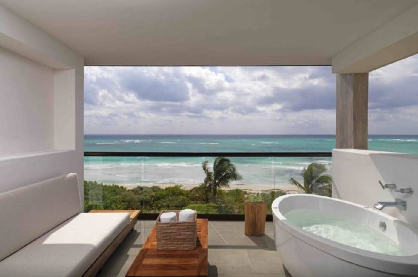 Unico-20-87-Sports-and-Entertainment-35