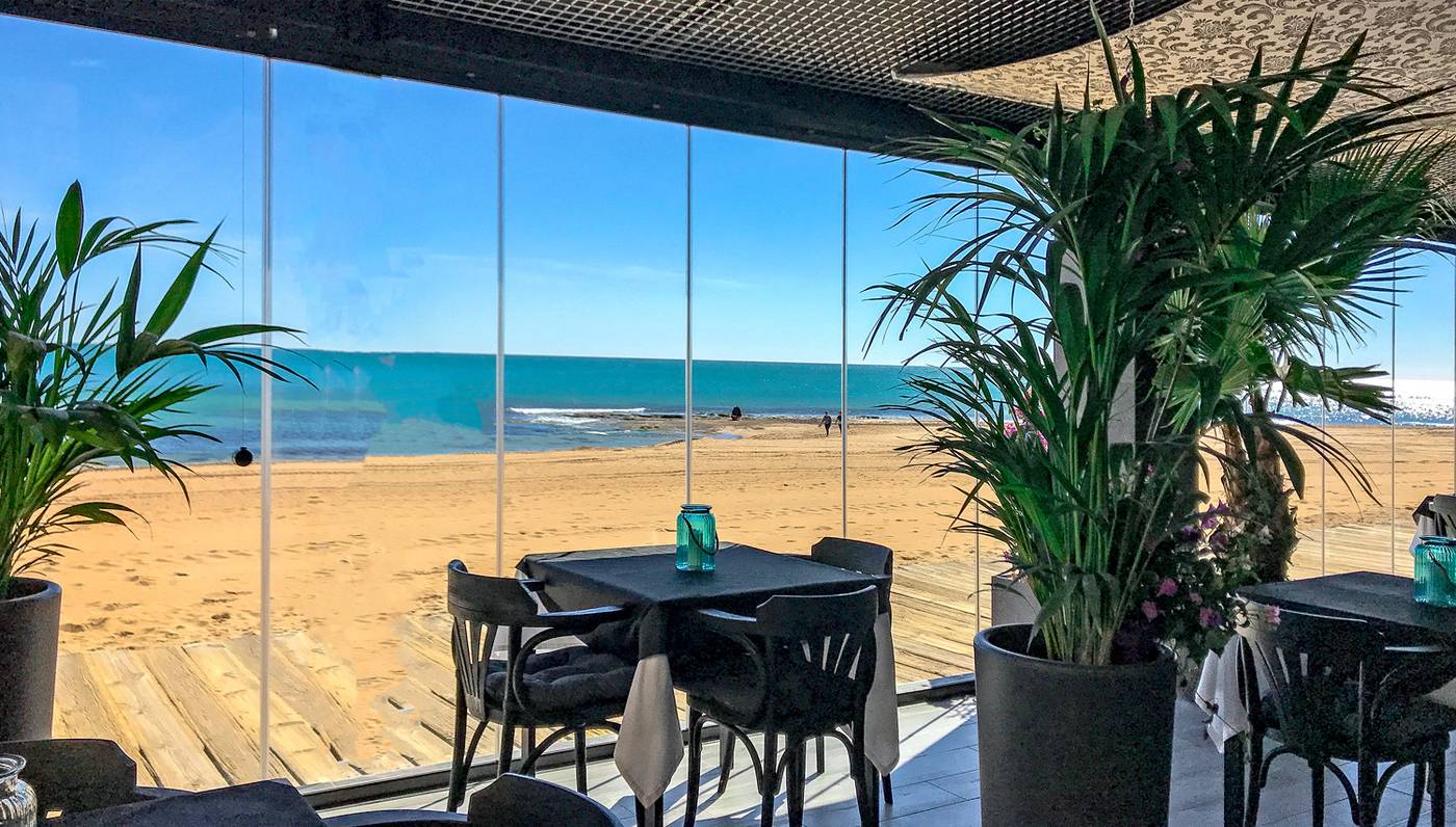 Lloyds-Beach-Club-Restaurant-62