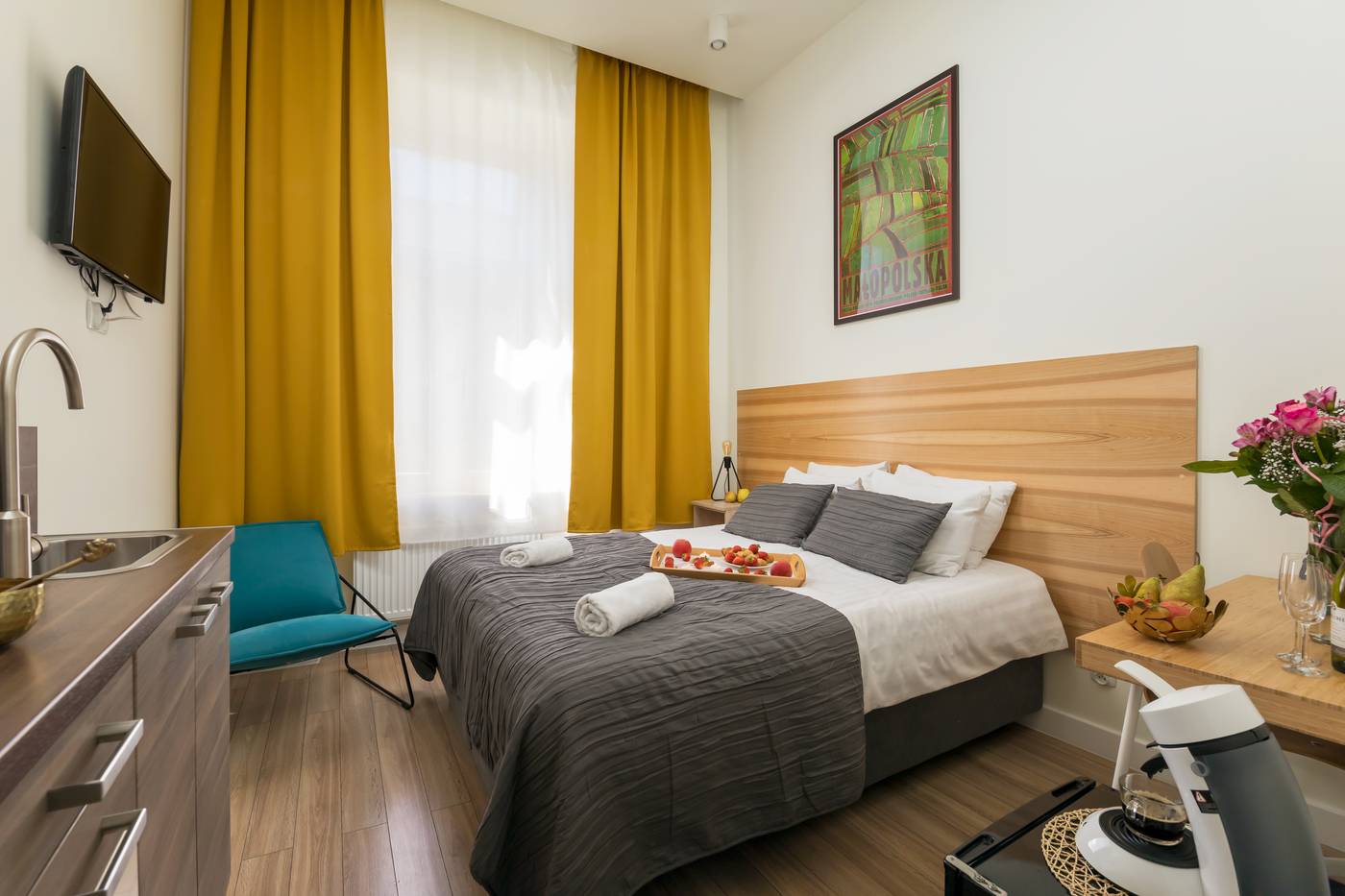 Platinum-Suite-Room-11