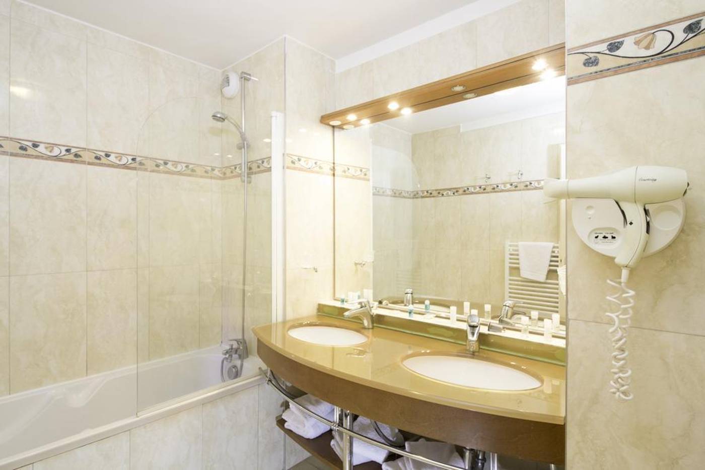 Excellior Suites Grand Geneve-France-VEIGY-FONCENEX-General view-4