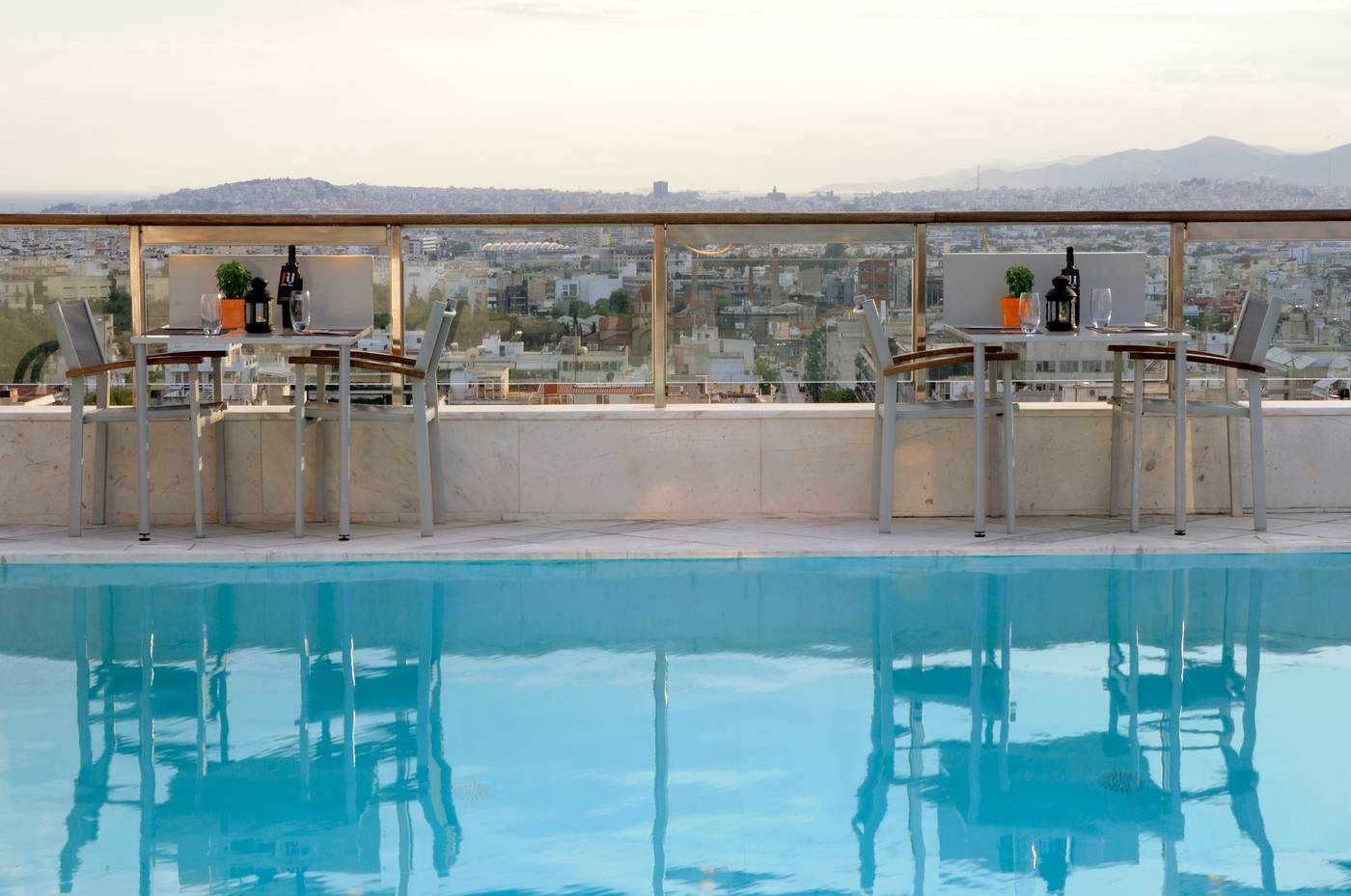 Dorian-Inn--Sure-Hotel-Collection-by-Best-Western-Pool-49