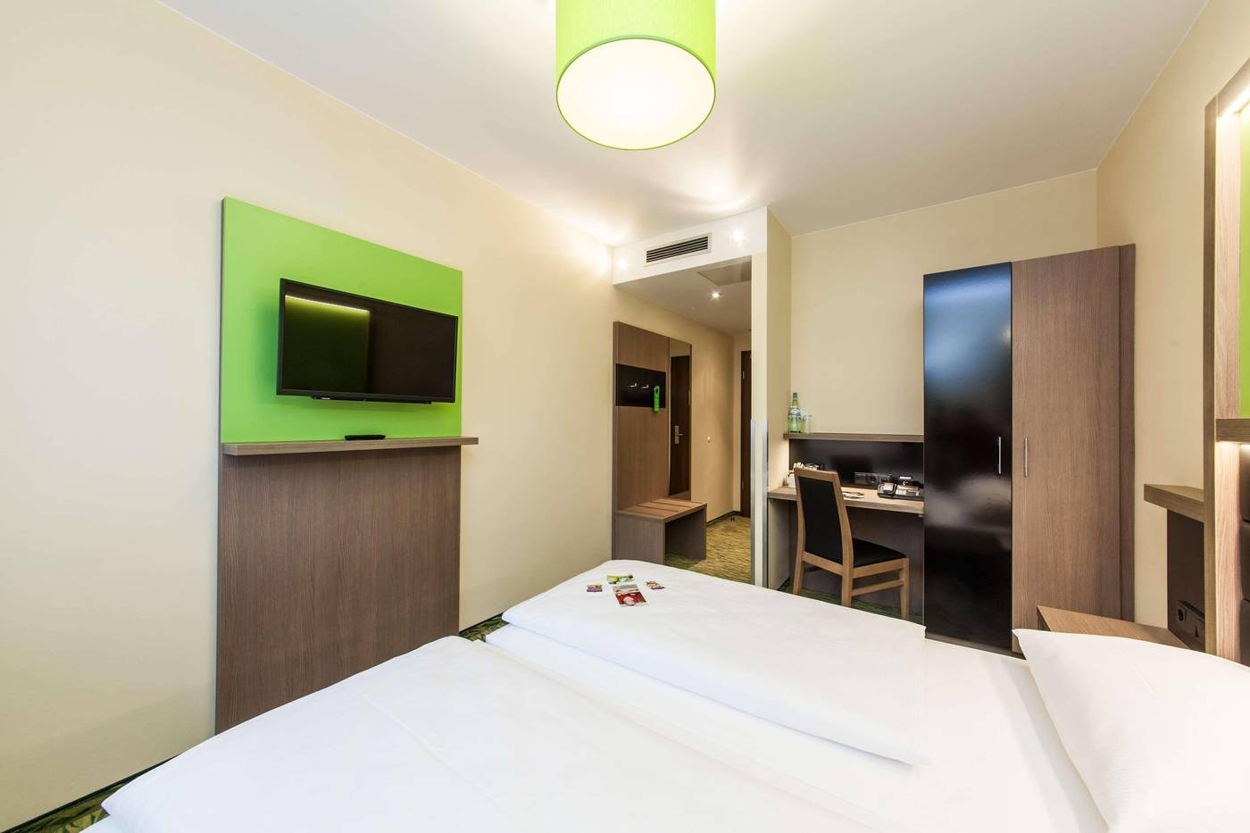 Hotel-Aldea-Berlin-Centrum-Room-20