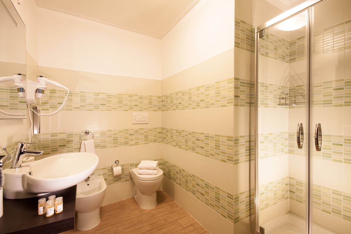 Rome-Kings-Suite-Room-26