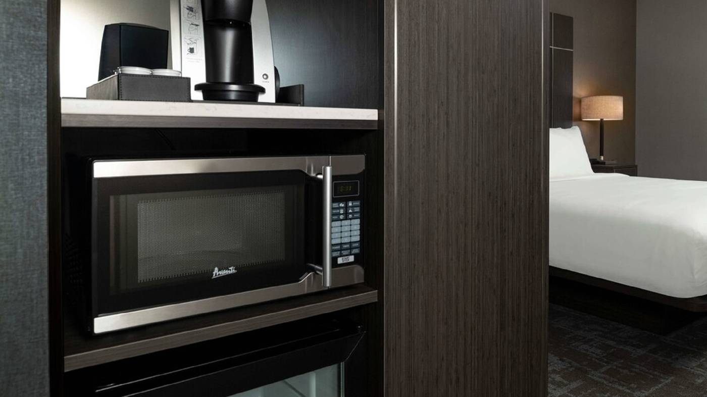 Fairfield-Boston-Medford-Room-8