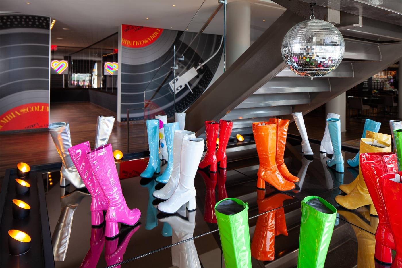 Andaz-West-Hollywood-a-concept-by-Hyatt-Lobby-57