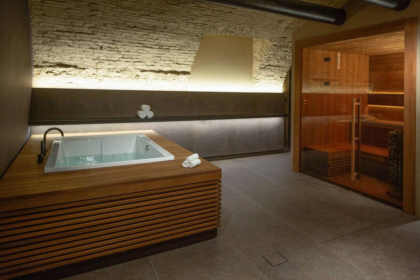 OREA-Place-Seno-Sports-and-Entertainment-49