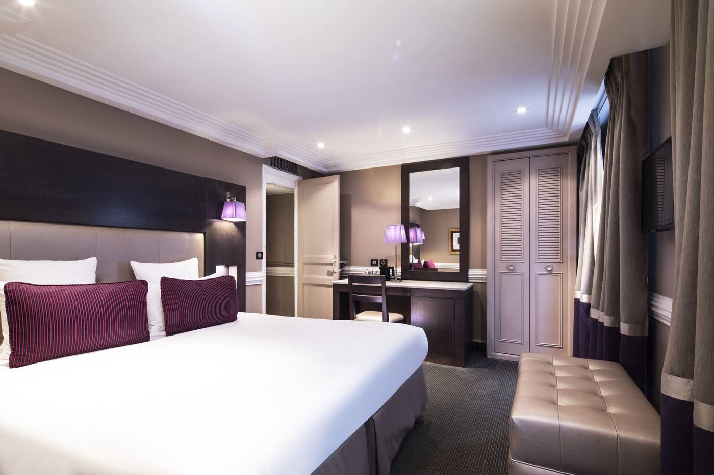 Elysees-Hotel-General-view-17