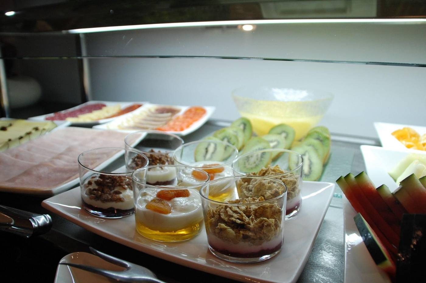 Eco-Alcala-Suites-Restaurant-32