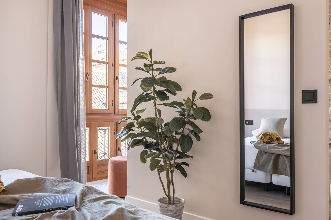 Libere-Malaga-Teatro-Romano-Room-19