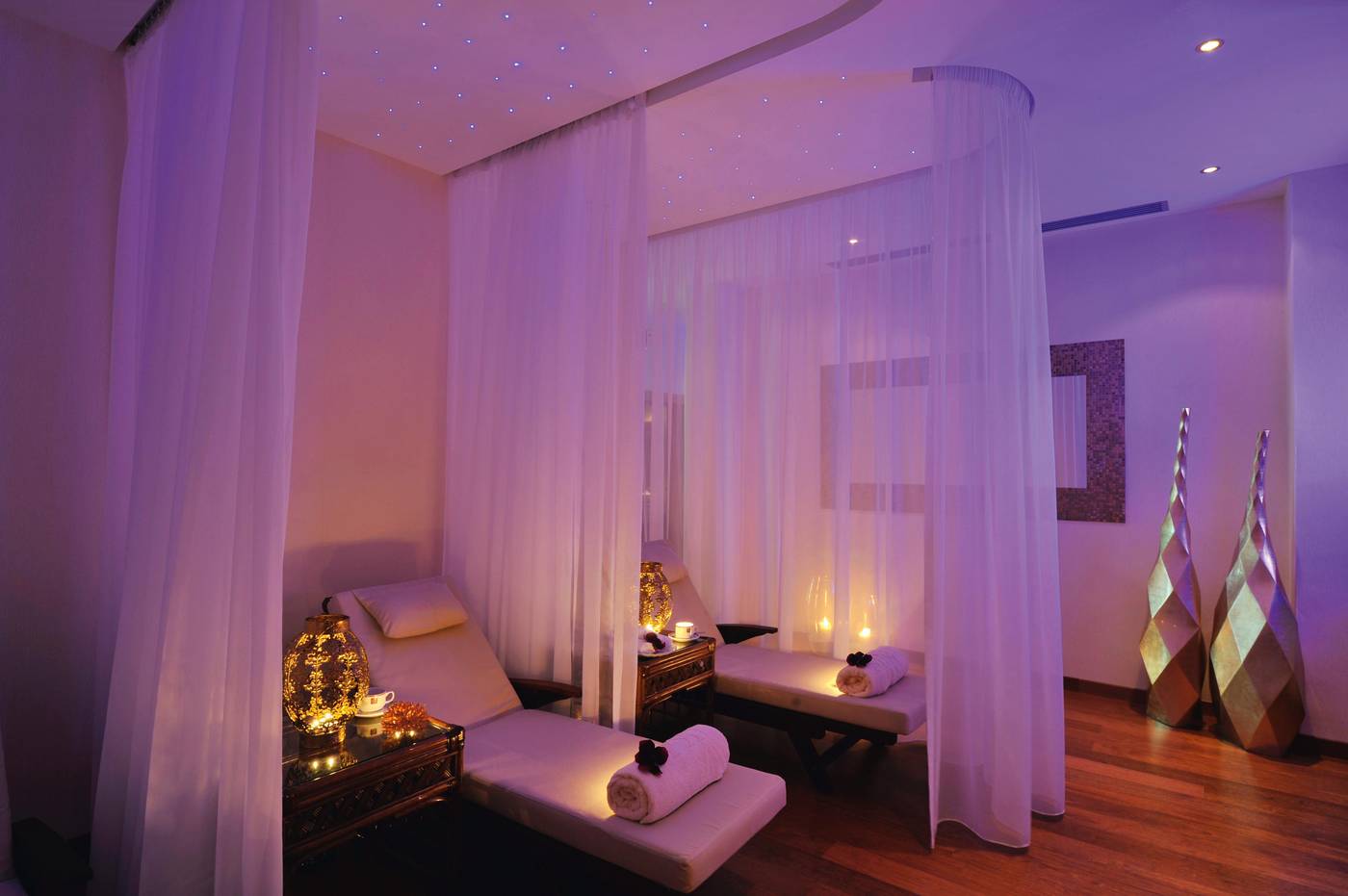 Constantinou-Bros-Athena-Royal-Beach-Hotel---Adults-Only-Sports-and-Entertainment-42