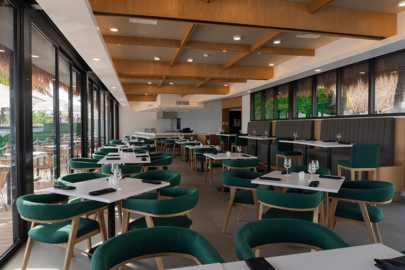 Cancun-Bay-Resort-Restaurant-44