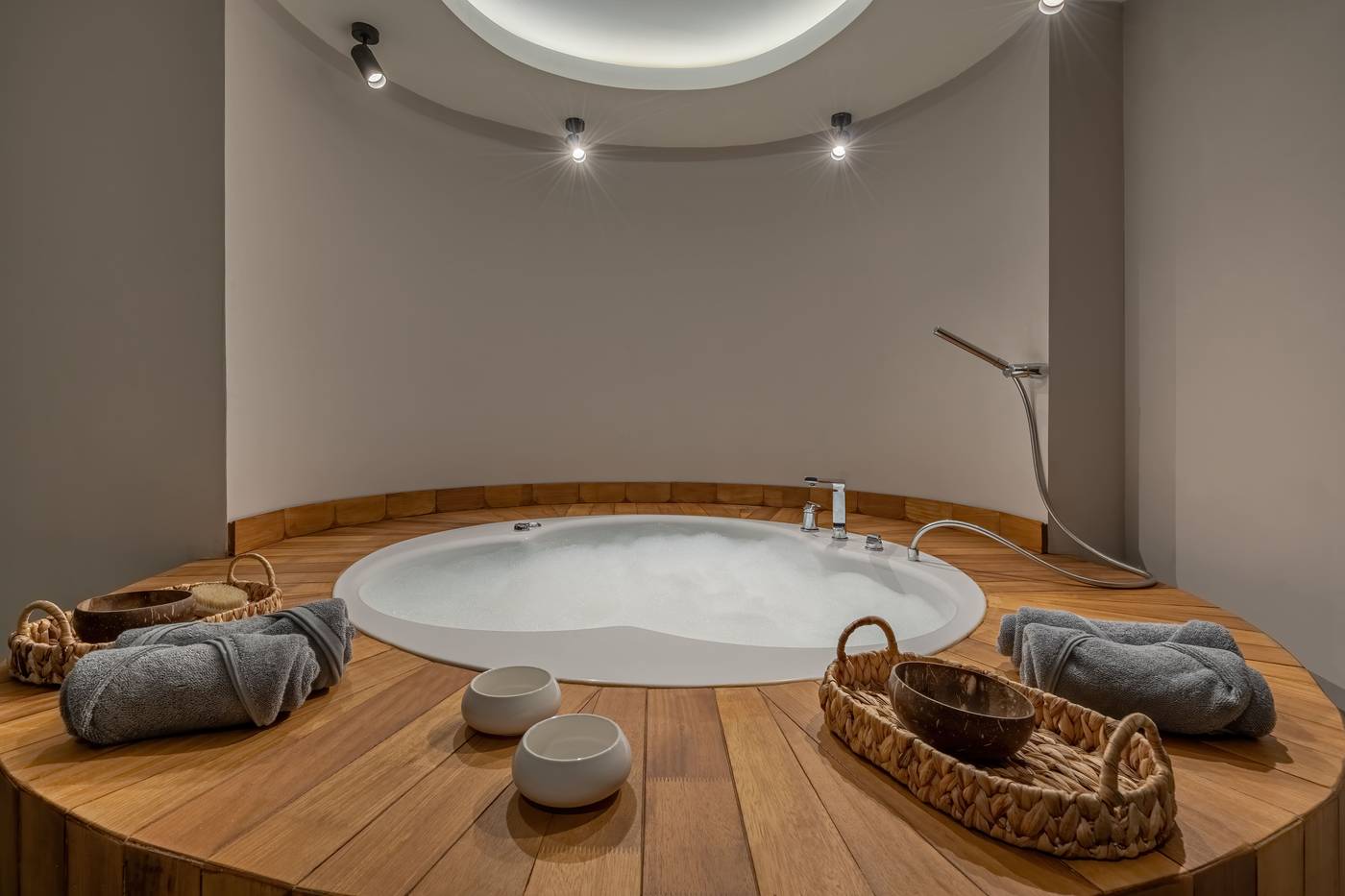 Mirada-Exclusive-Sports-and-Entertainment-77