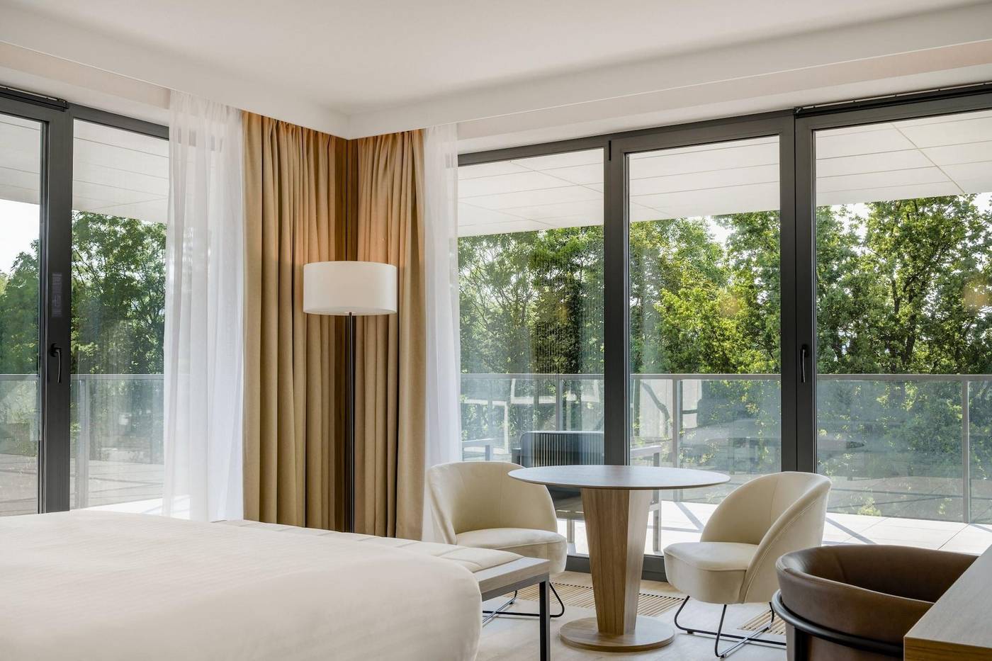 AC-Hotel-by-Marriott-Krakow-Conferences-6