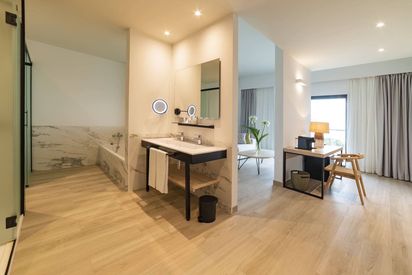 Cabogatamar-Garden-Room-29