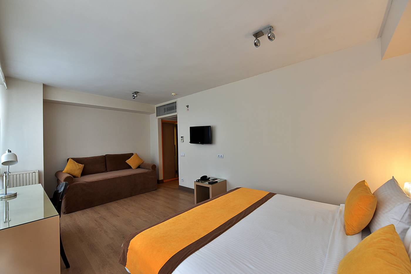 Cheya-Besiktas-Hotel---Suites-Room-9