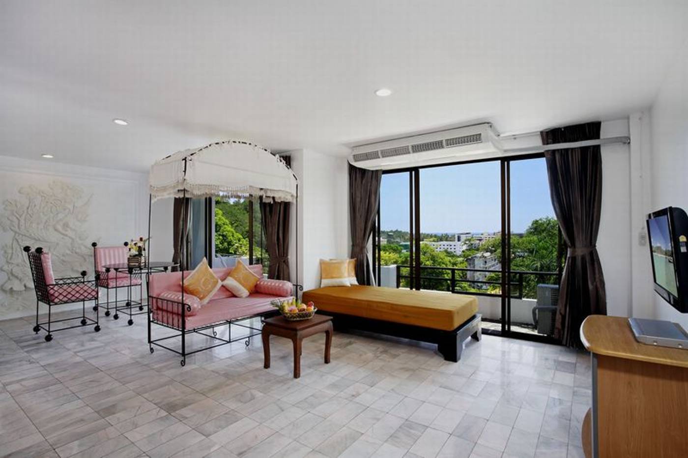 Club Bamboo Boutique Resort & Spa