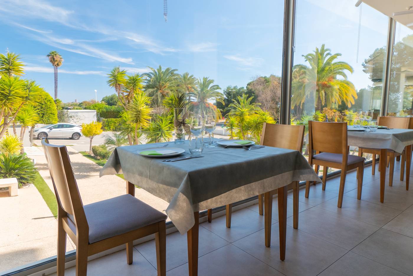 Hotel-Jardin-De-Bellver-Restaurant-9