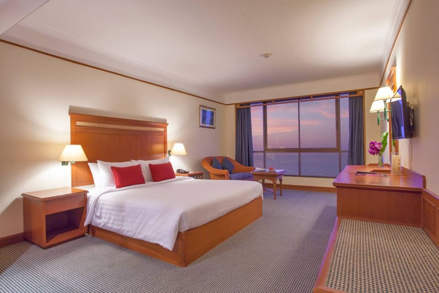Cholchan Pattaya Beach Resort-Thailand-Muang Pattaya-Room-10