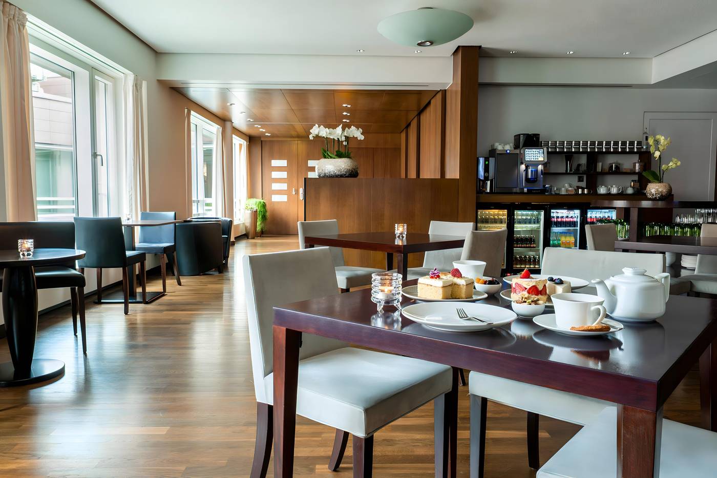 Grand-Hyatt-Berlin-Restaurant-17