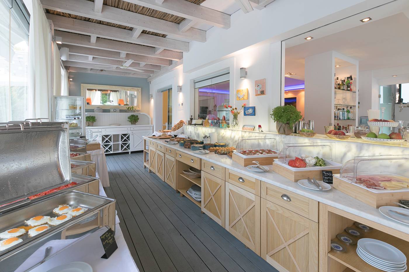 Mandraki-Village--Restaurant-46