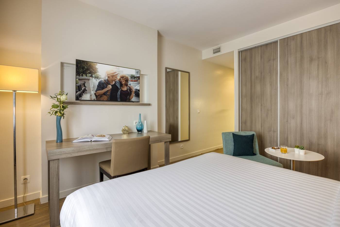 Citadines-Toison-d-Or-Brussels-Room-8