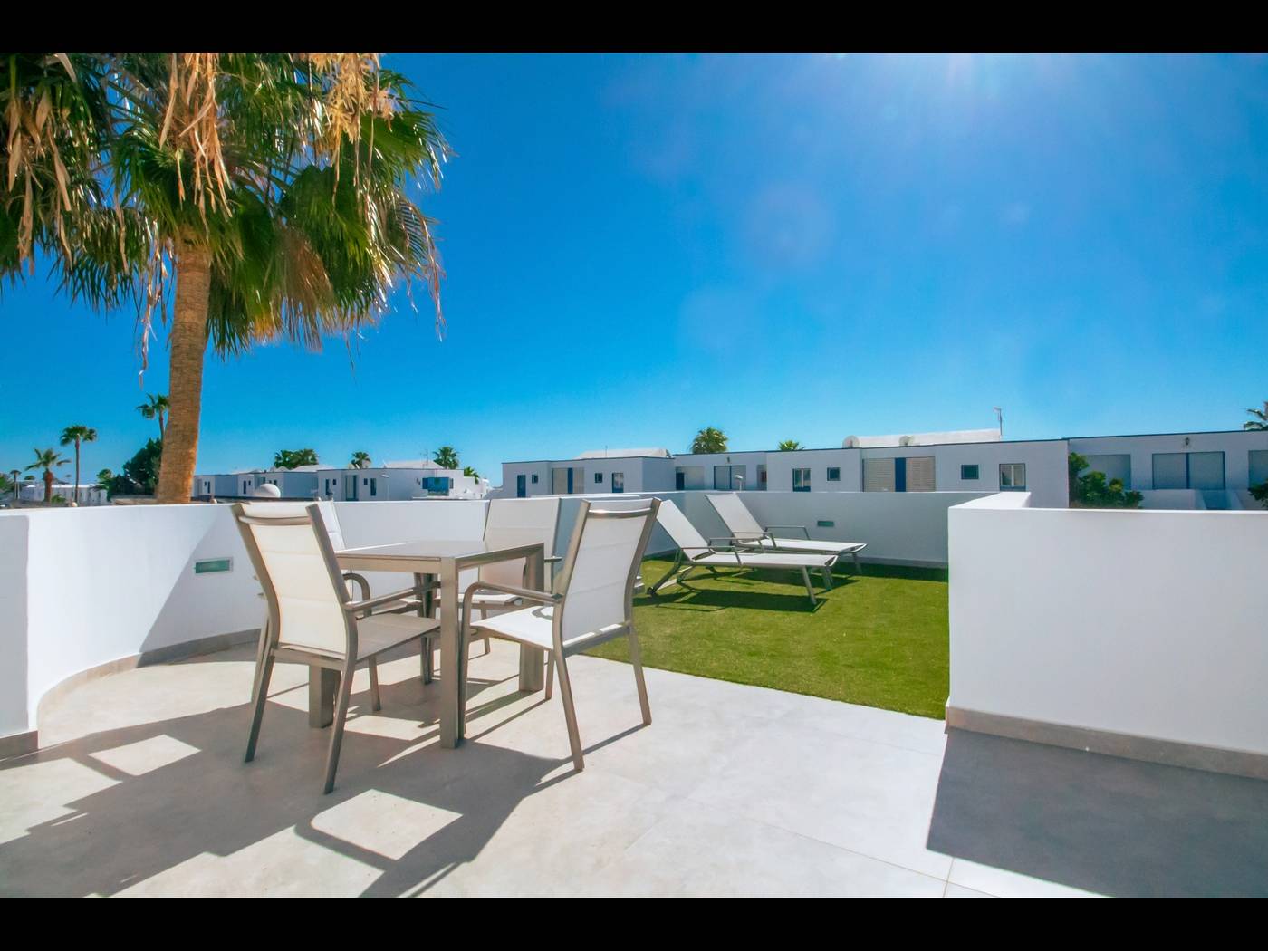 Club-Atlantico-Room-12