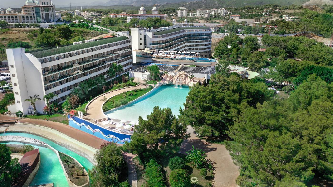 A Good Life Family Resort Utopia