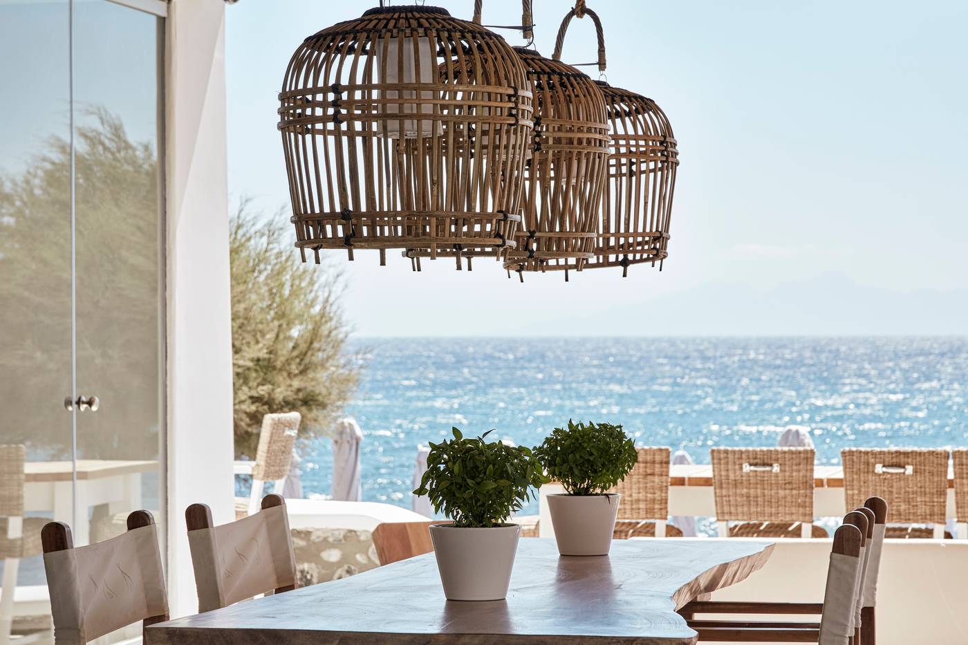 Mediterranean-Beach-Restaurant-47