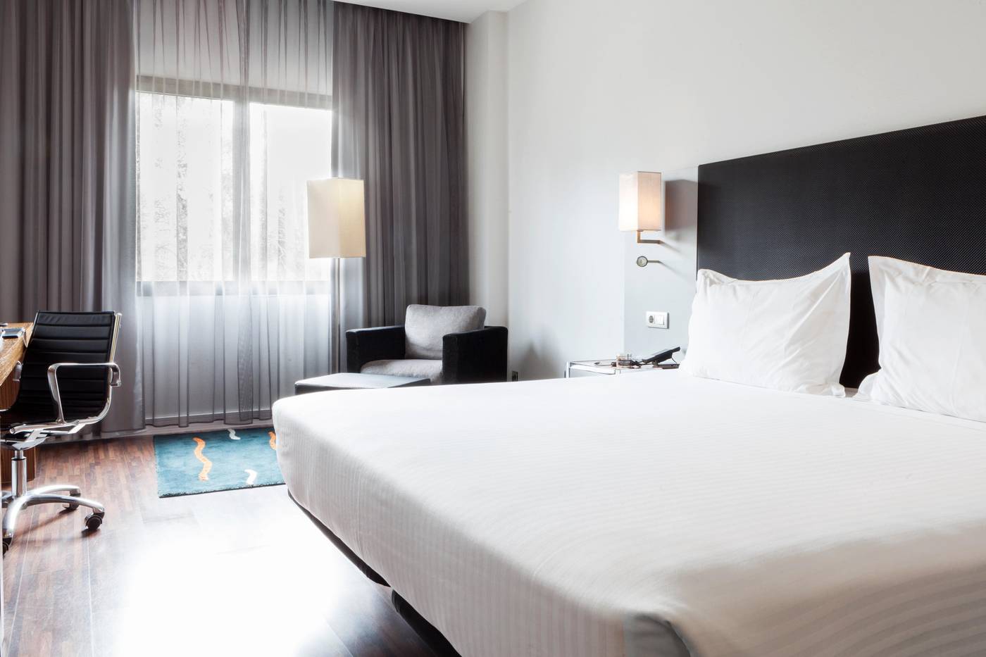 Hotel-Palau-de-Bellavista-Girona-by-URH-Room-4