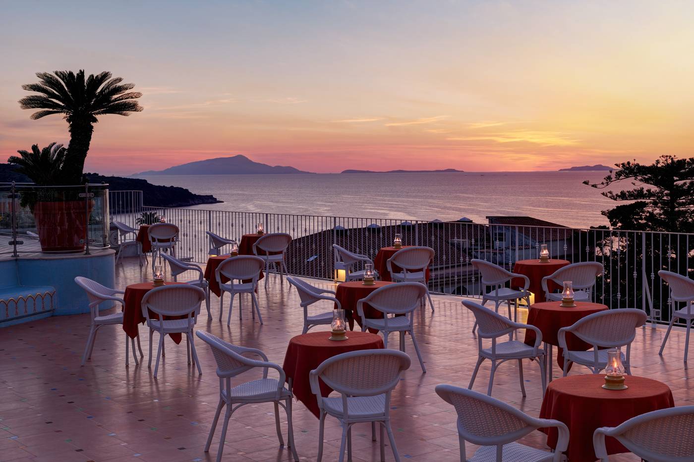 Grand-Hotel-de-la-Ville-Bar-69