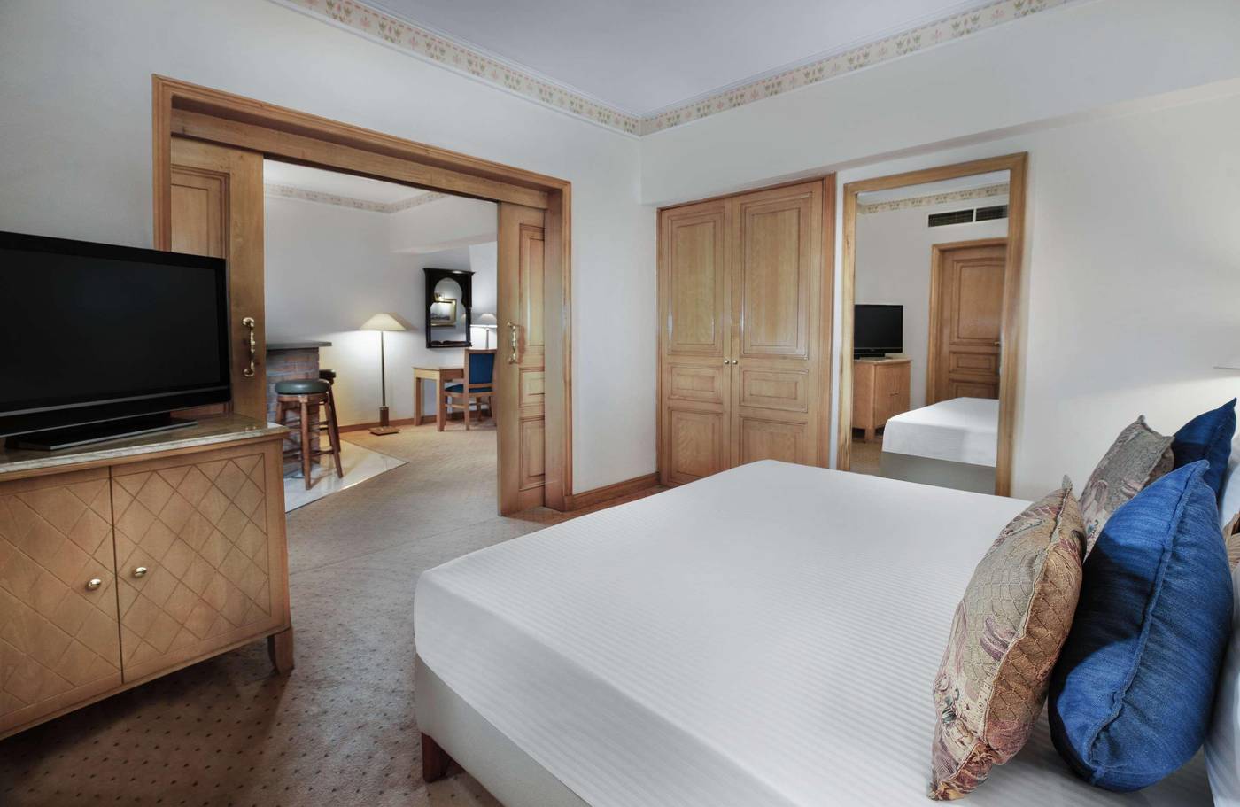 Steigenberger-Nile-Palace-Luxor-Room-47