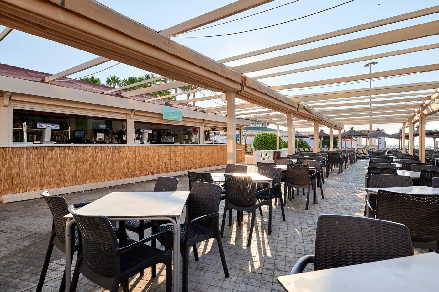 Alua-Golf-Trinidad-Bar-17