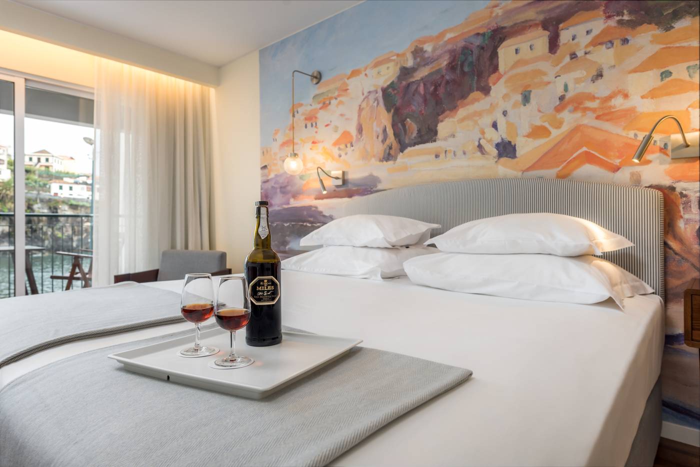 Pestana-Churchill-Bay-Room-15