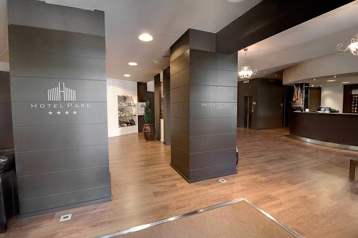 Hotel Park-Italy-CASTIGLION FIORENTINO-Lobby-9