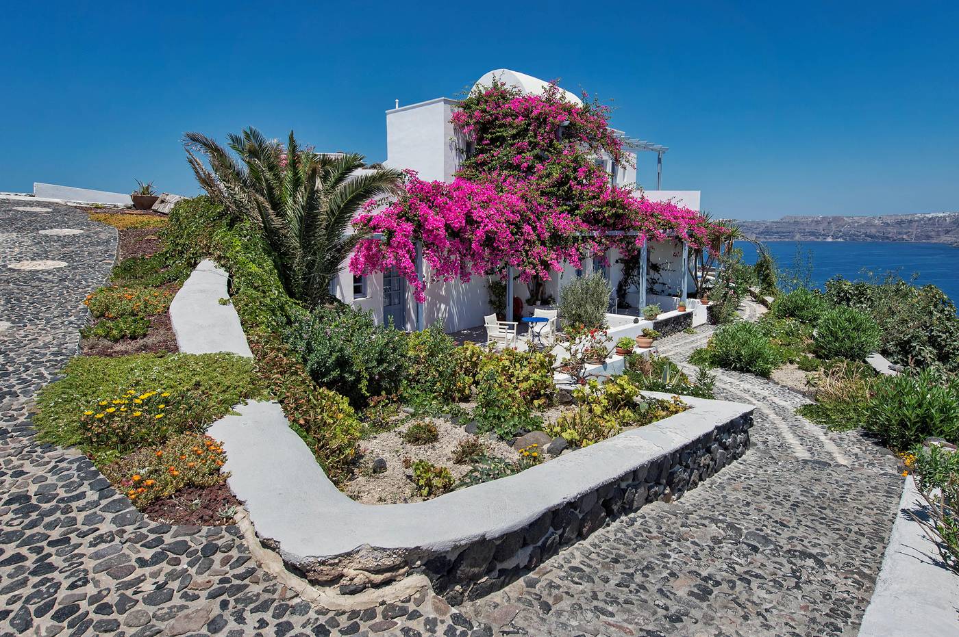 Apanemo Hotel-Greece-Akrotiri - SANTORINI-Room-9