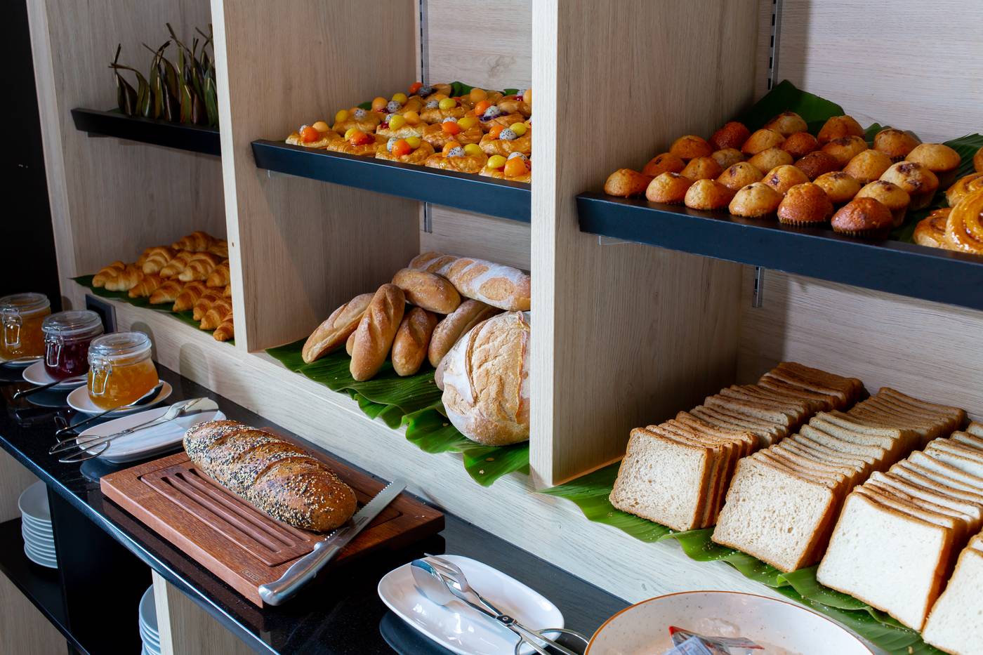 Utopia-Naiharn-Restaurant-42