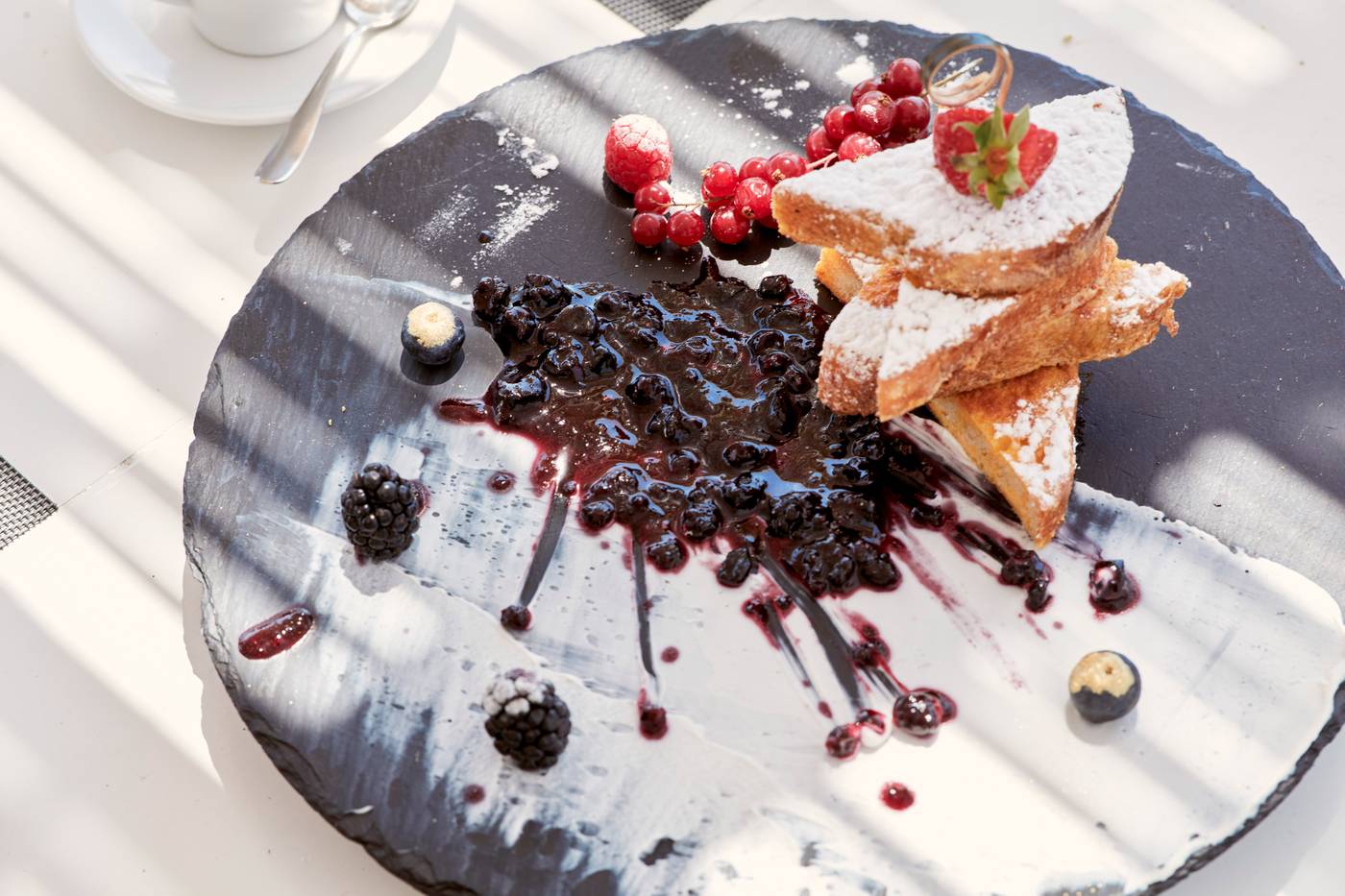 Mykonos-Princess-Hotel-Restaurant-87