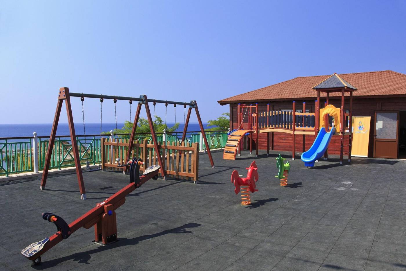 Rodos-Princess-Beach-Hotel-Sports-and-Entertainment-63