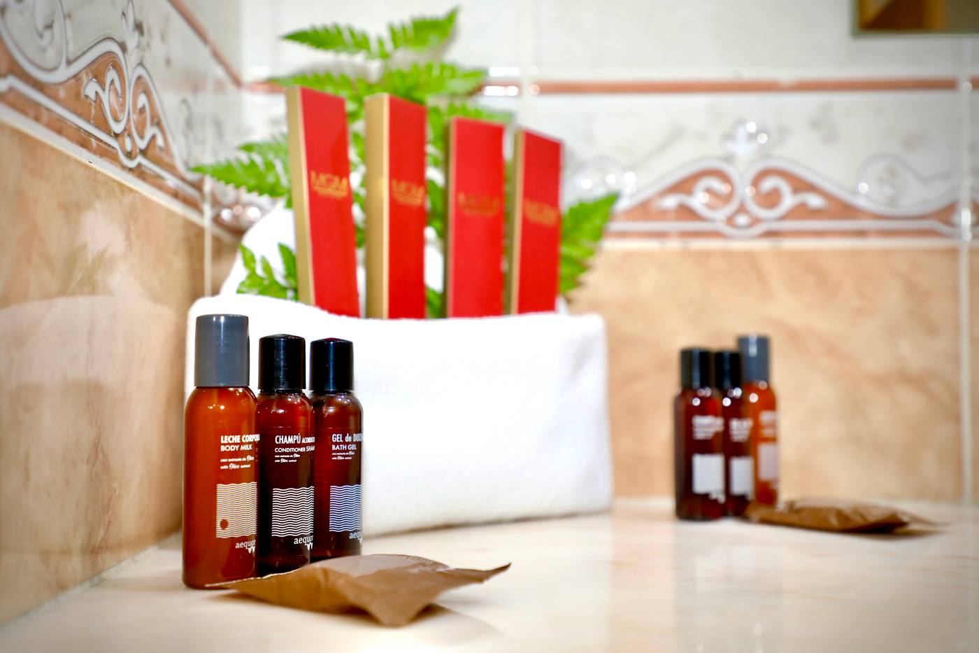 Grand-Muthu-Golf-Plaza-Hotel---Spa-Room-96